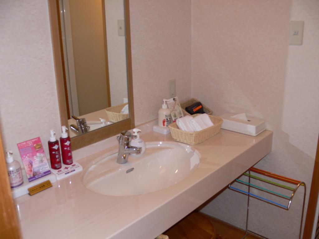 Kkr Biwako Otsu Room photo